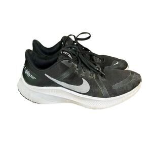 Nike Quest 4 black mens running athletic shoes size 8